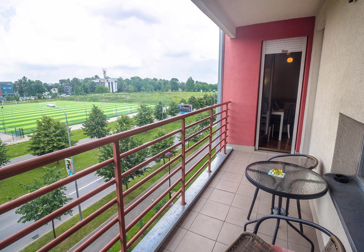 Stan Na Dan Banja Luka Apartment Екстериор снимка