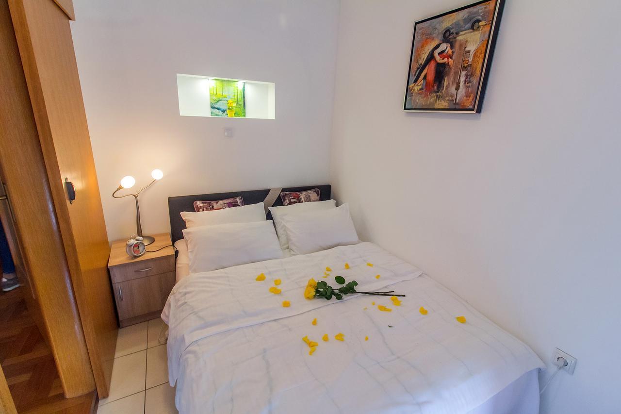 Stan Na Dan Banja Luka Apartment Екстериор снимка