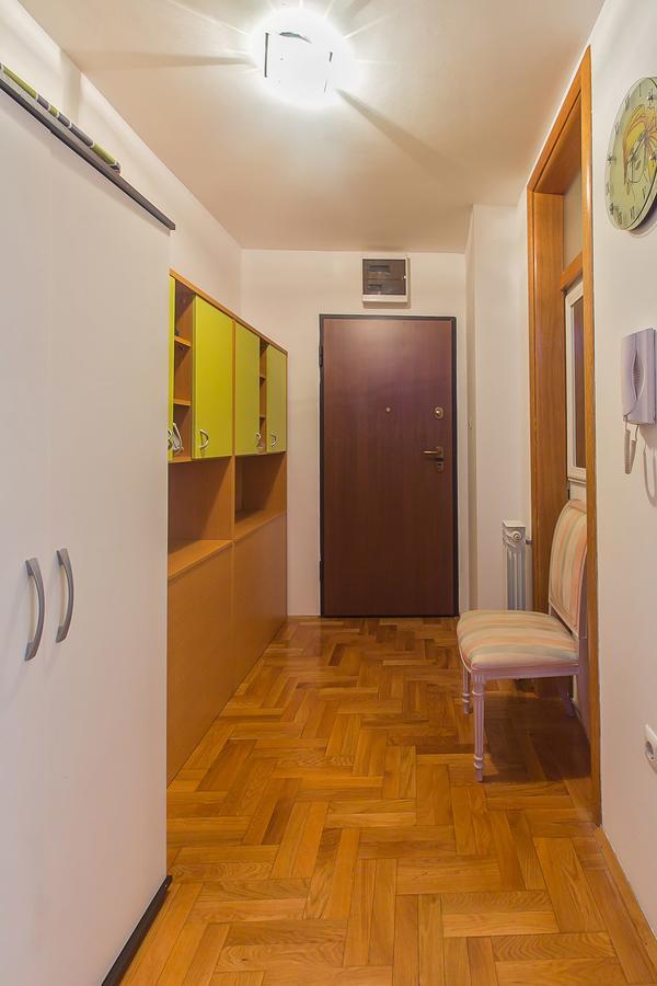 Stan Na Dan Banja Luka Apartment Екстериор снимка