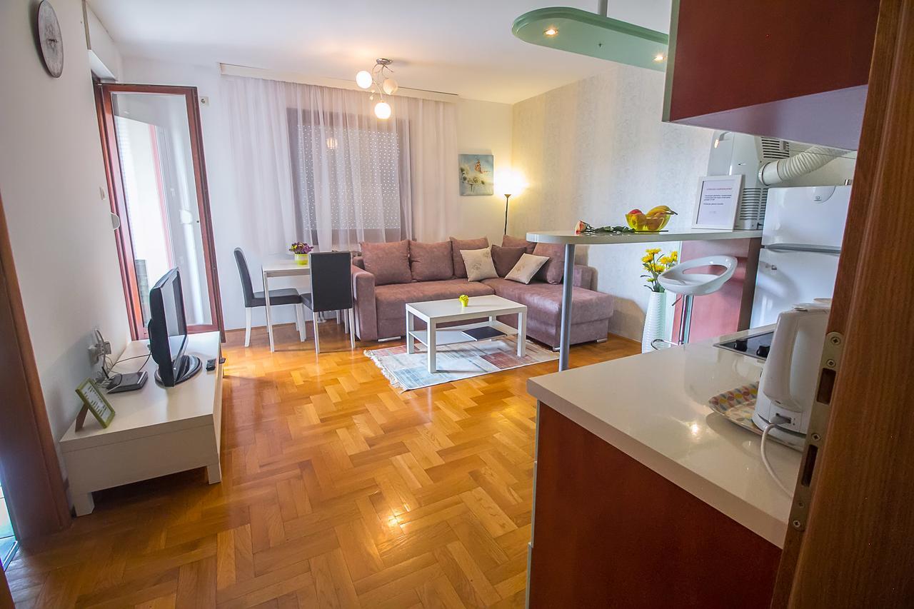 Stan Na Dan Banja Luka Apartment Екстериор снимка